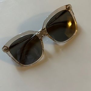 Mohala Eyewear - Keana Lychee Soda with dark lenses